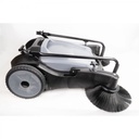 Balai mécanique 28" 2 brosses capacité de 10.5 Gal.