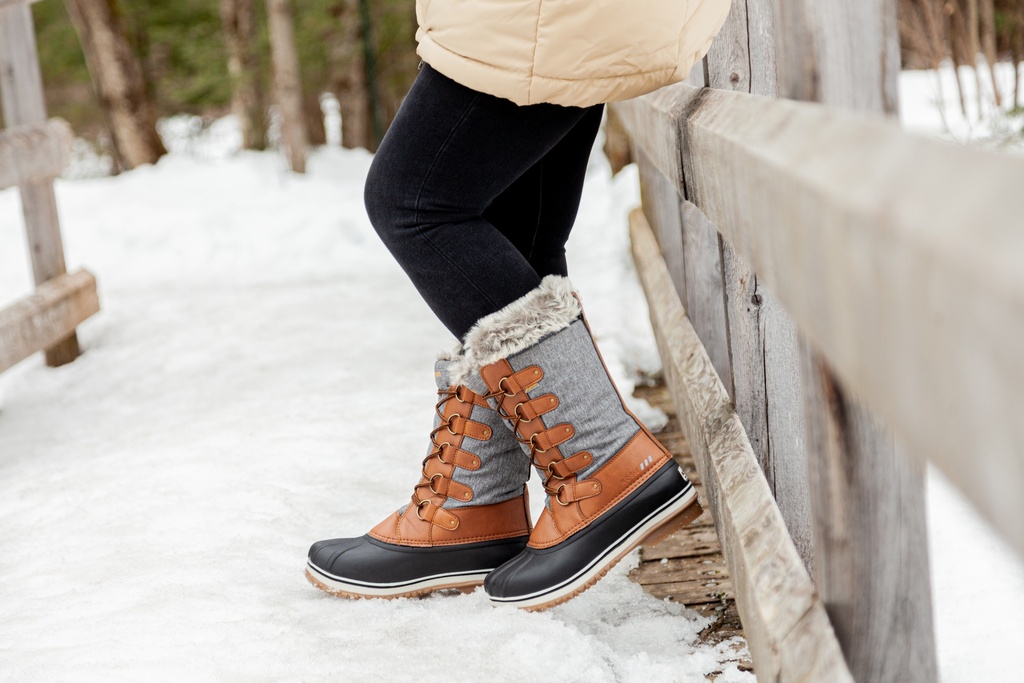 Carolyn, Bottes d'hiver 12'' pour femme. Feutre amovible  (Tan)