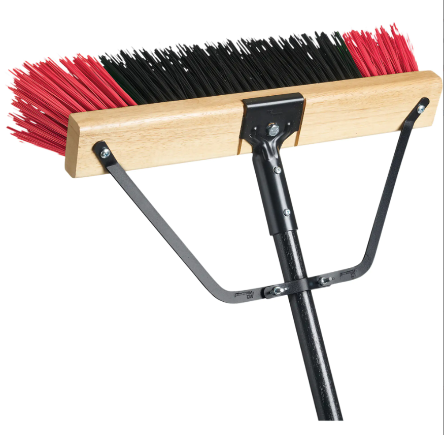 Balai-brosse à manche renforcé Ryno, 24", Ferme, Soies PVC